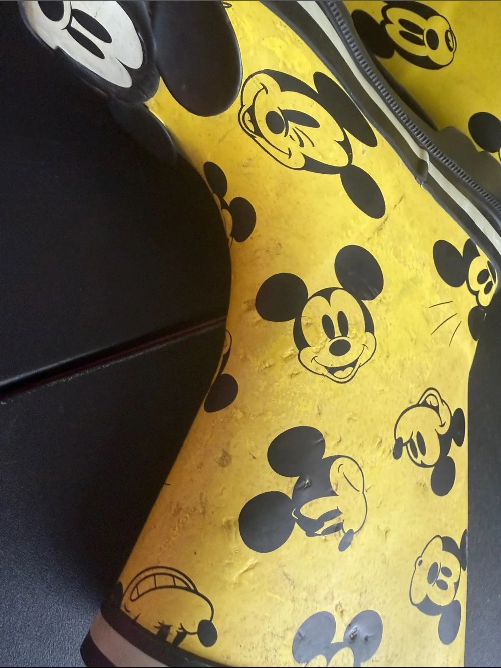 Disney bright mickey